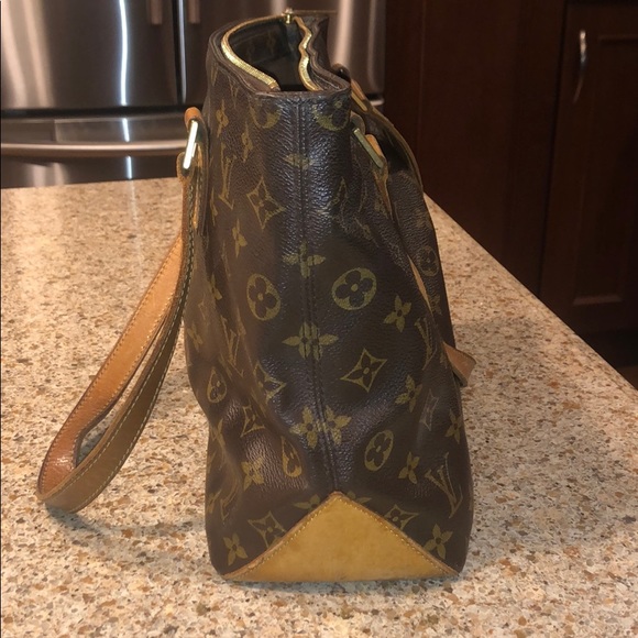 Authentic Louis Vuitton Shoulder Bag - Picture 2 of 9